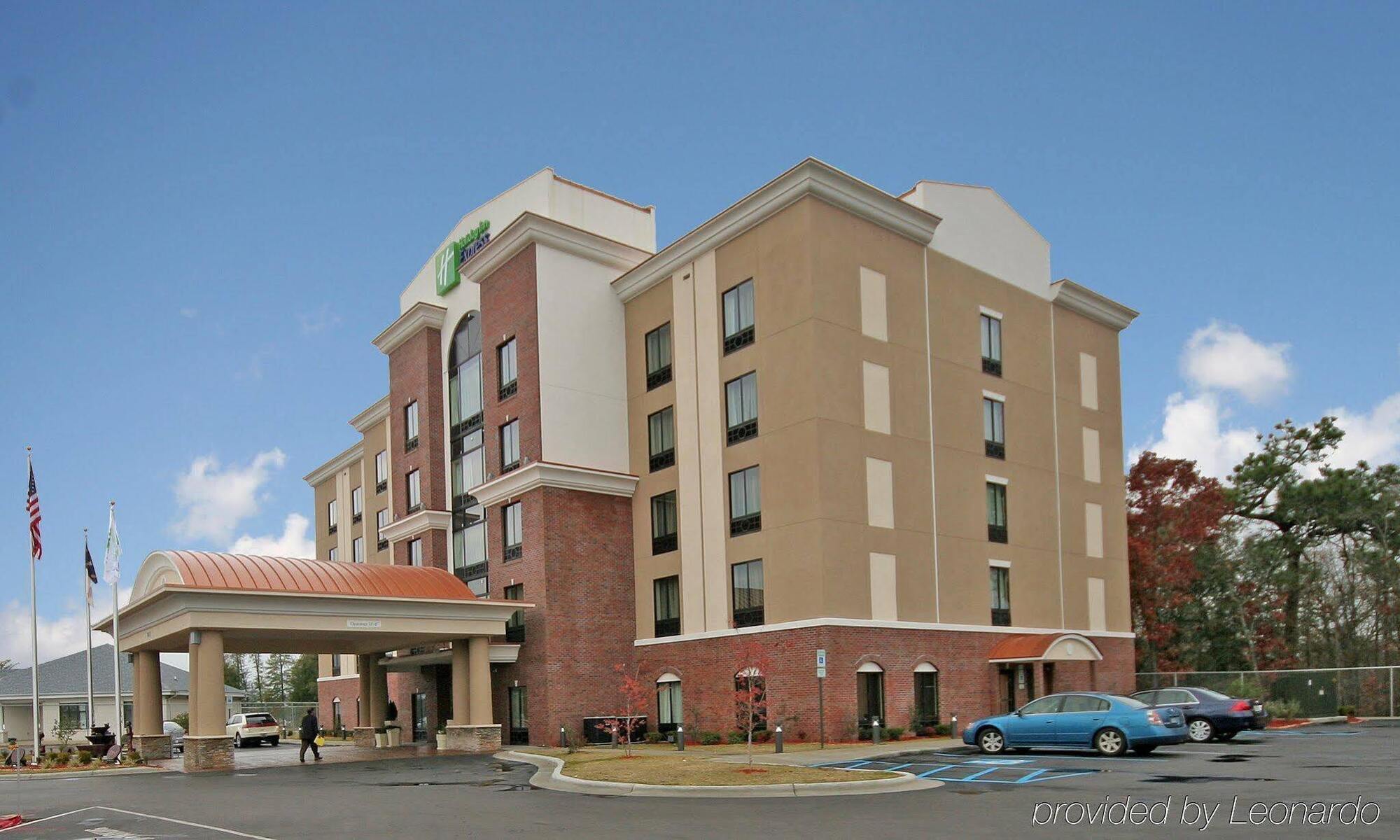 Holiday Inn Express Hotel & Suites Hope Mills-Fayetteville Airport, An Ihg Hotel Kültér fotó